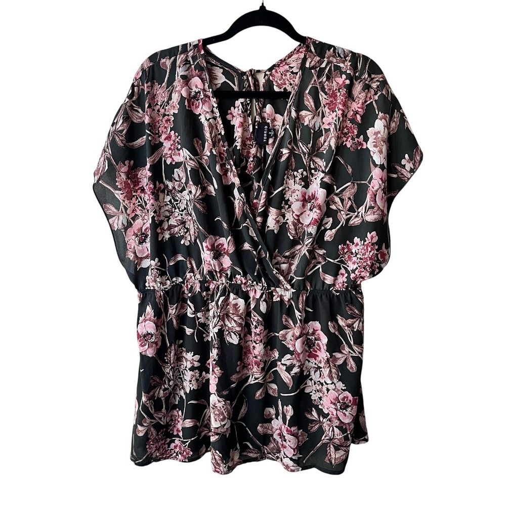 Torrid Sheer Blouse Green Floral Surplice V-Neck Elastic Waist Size 2/ 2XL